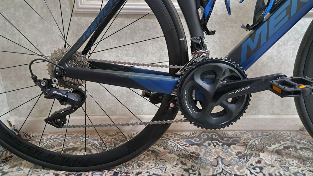 Шоссейный велосипед MERIDA REACTO 4000