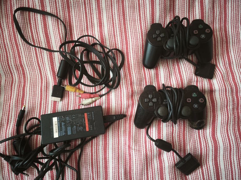 Play Station 2 - Slim