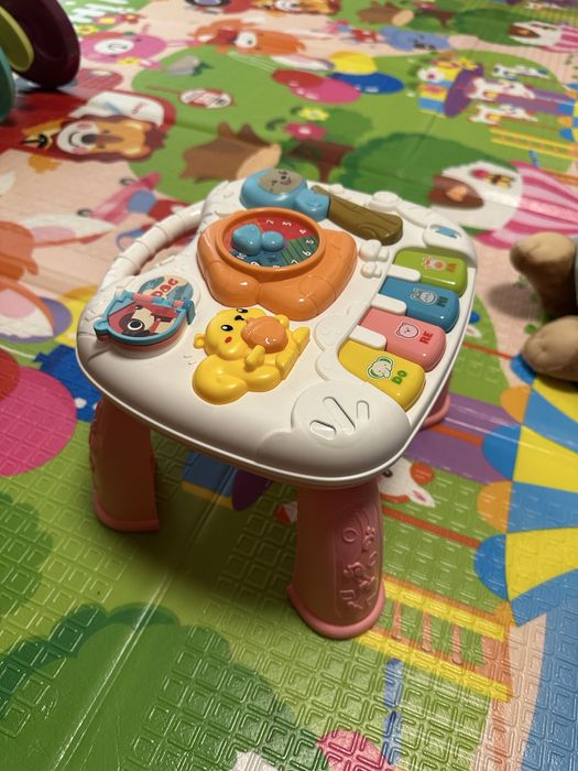 Детска маса за игра