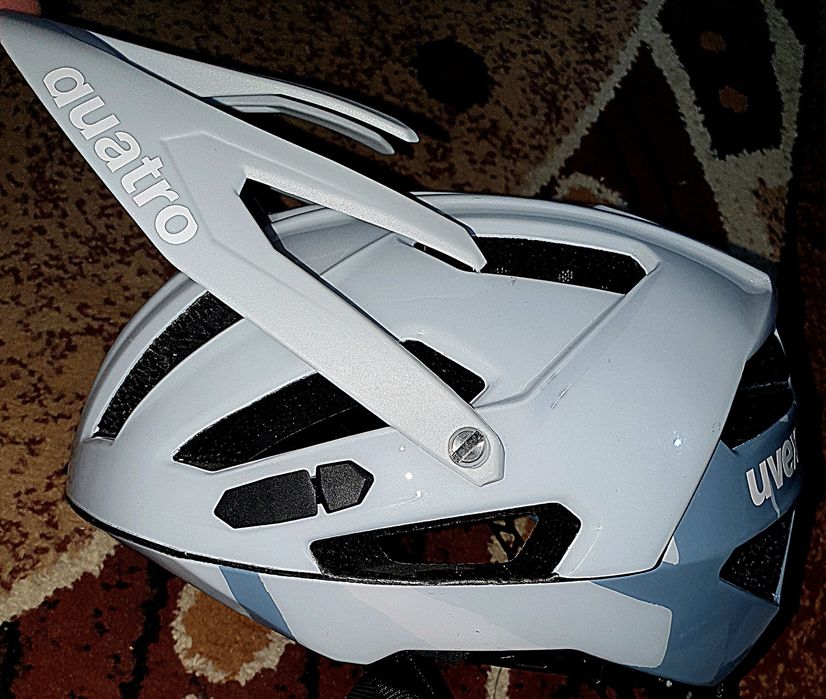 Cască bicicletă Uvex quatro