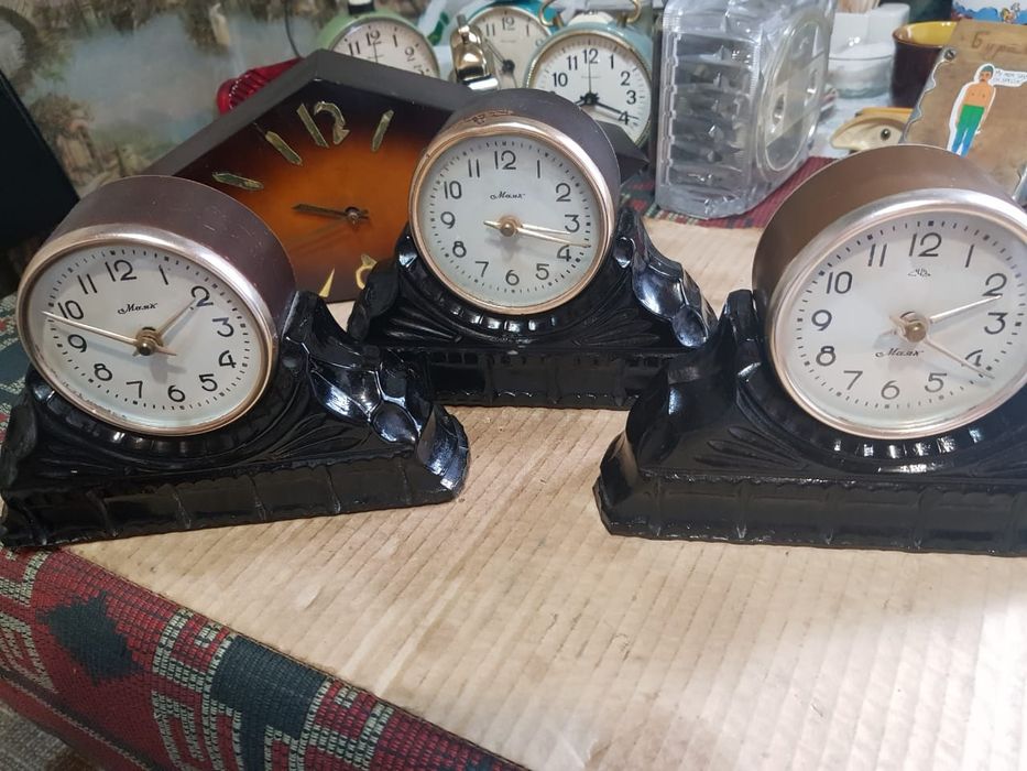 Продам Советские Будильники