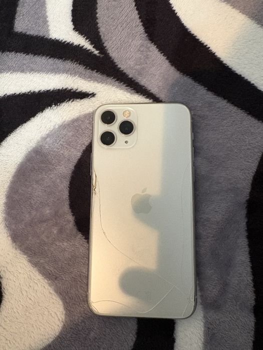 Vand iphone 11 pro !