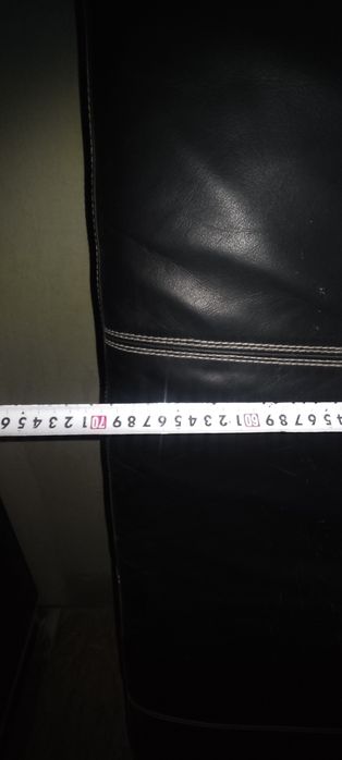 Диванны  Кожаные очень хорошие