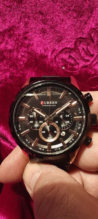 Продам часы кварцевые CURREN