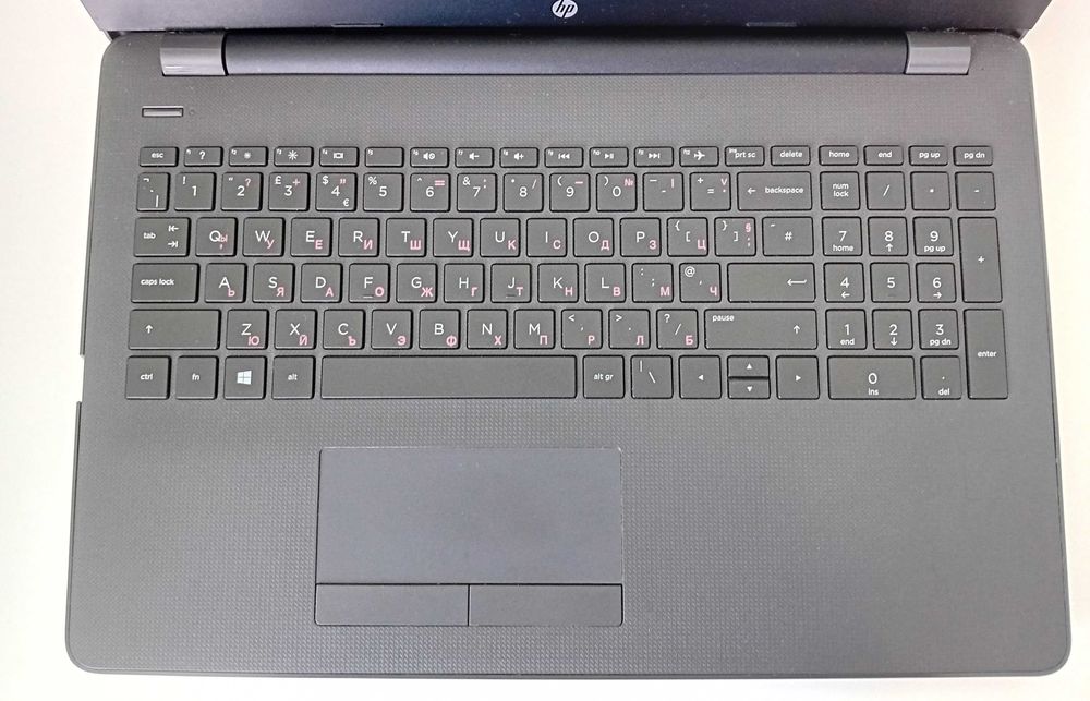 Лаптоп HP 250 G6-Notebook