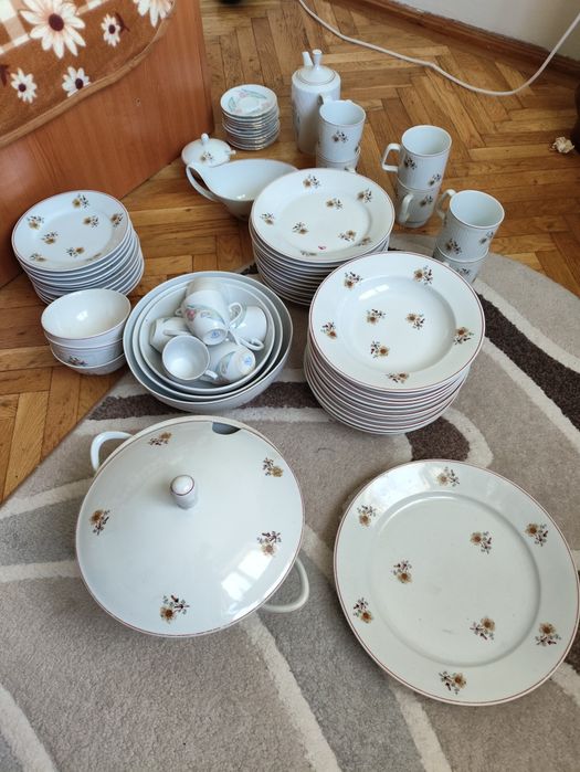 Set de masa serviciu 12 persoane