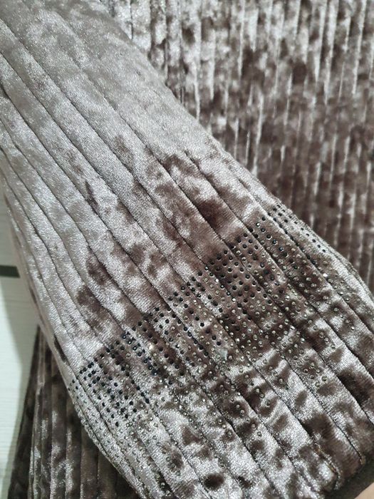 Продаю Пальто Бешпет