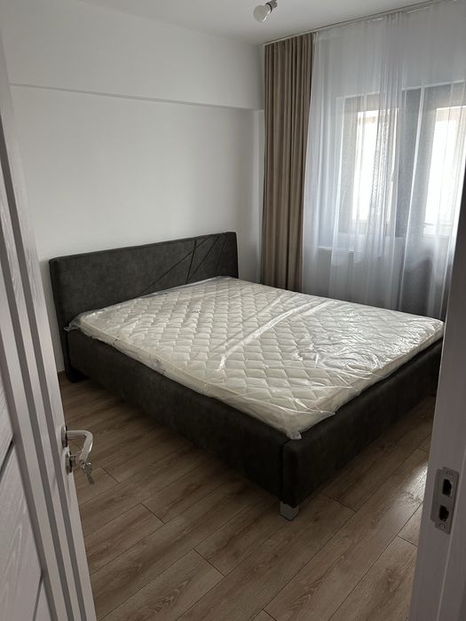 Vând  apartament 3 camere sau schimb cu apartament cu 2 camere/garsoniera