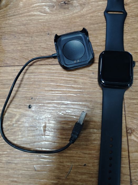 Смарт часовник нов