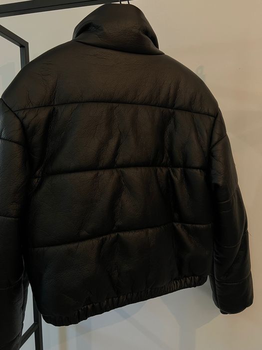 Дамско яке бомбър Guess S