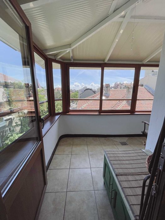 Дава се под наем Двустаен апартамент в Бургас, Център - 54 кв.м за 459 € - Снимка #13