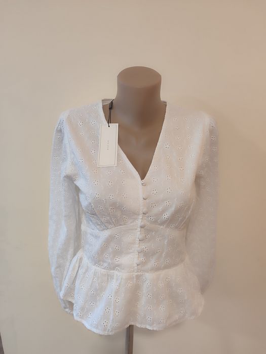 NEO NOIR -Нова с етикет