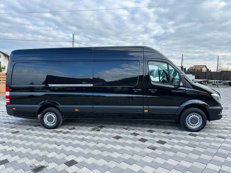 Ofer transport marfa