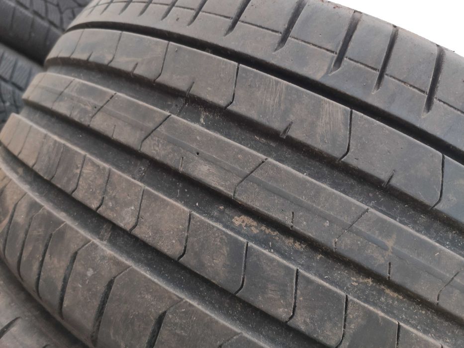 2бр Летни Гуми 255 35 21 - Pirelli - DOT 2022
