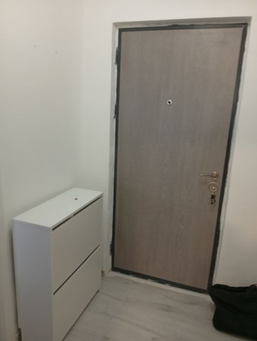 Închiriez apartament  2 camere,Cart: Craiovita