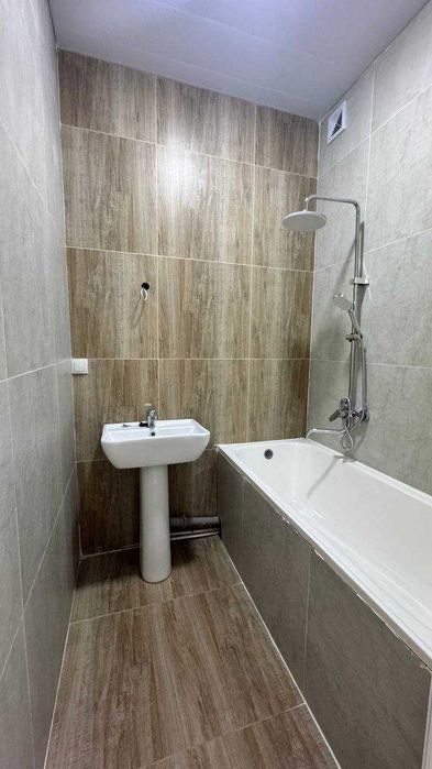 СРОЧНО !! Продается квартира в Яшнабаде 2/3/4 ( 46 кв/м ) Авиасозлар 3