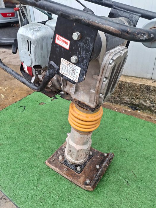 Трамбовка   Пачи крак двигател Honda