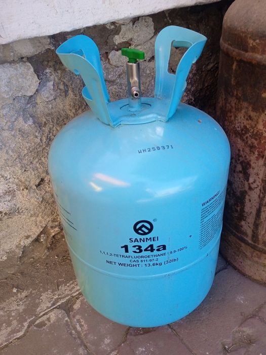 Продам пустой баллон для фреона