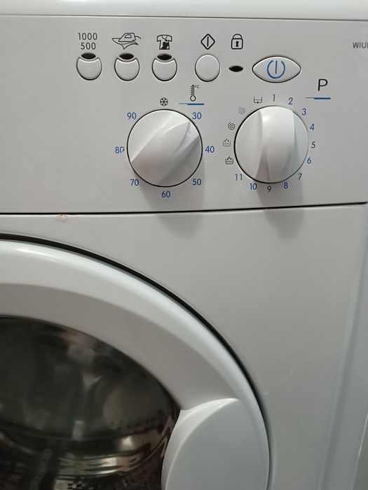 Стиральная машина автомат