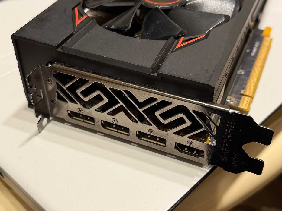 Sapphire Radeon RX Vega 56 8GB 2048bit