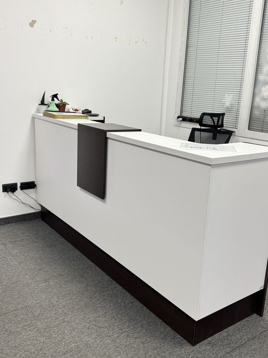 Ресепшн для офиса
