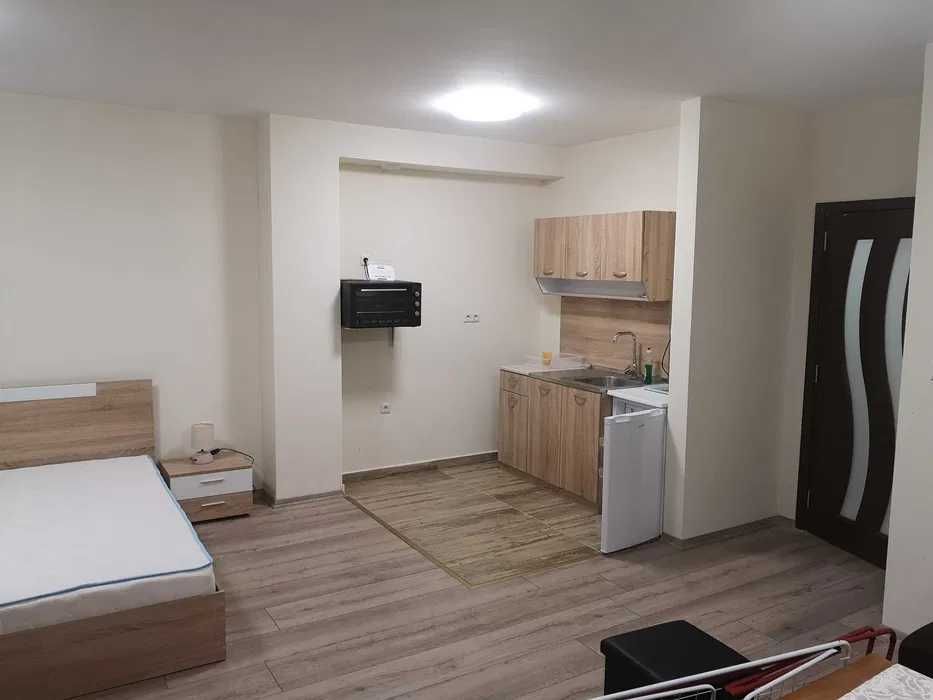 Дава се под наем Едностаен апартамент в Черноморец - 55 кв.м за 250 € - Снимка #1