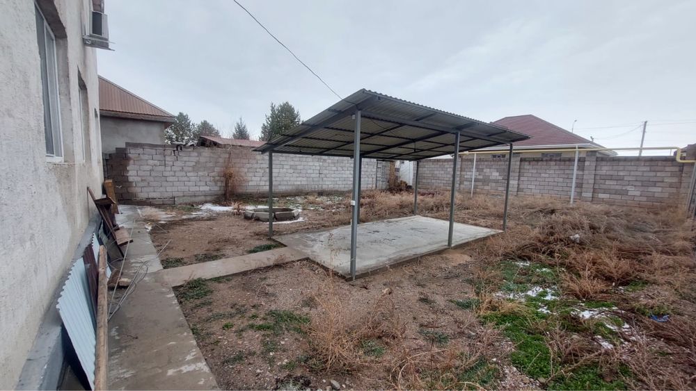 Продам 2-ух этажный дом в 18мкр