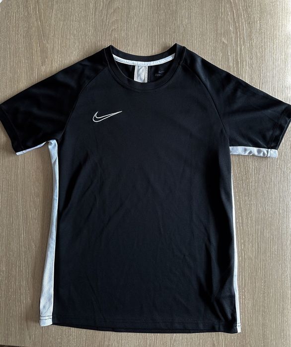 Спортен детски екип Nike