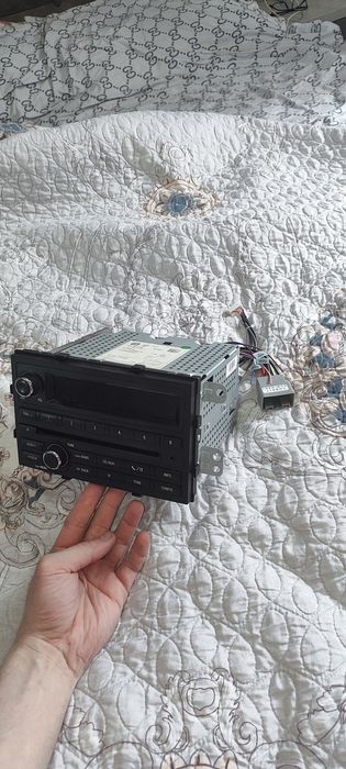 Продаю магнитофон на кобальт 4 позиции