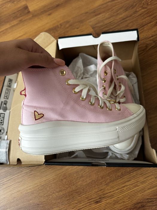 Converse обувки с висока платформа лимитирана версия
