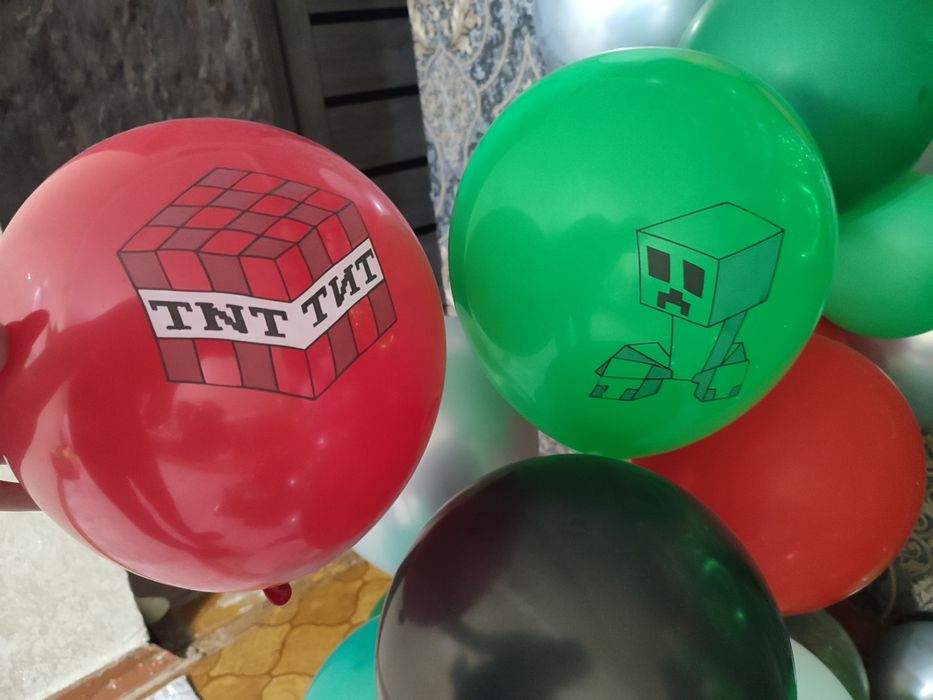 Надутые шары на праздник