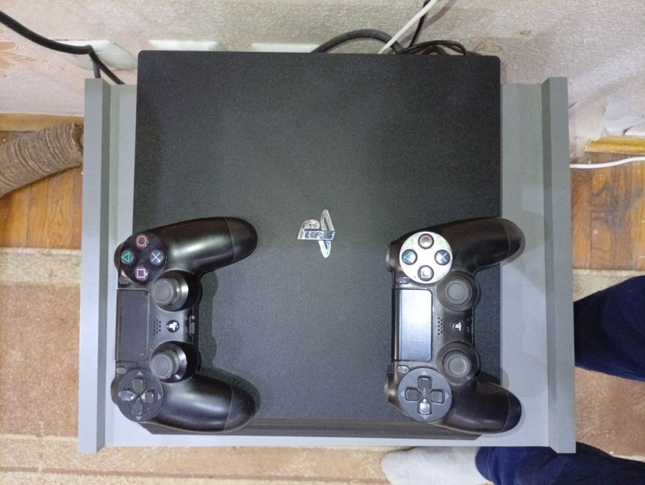 PlayStation 4 PRO