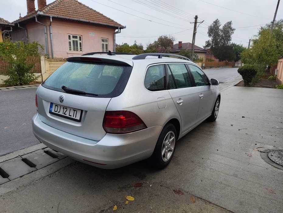 VOLKSWAGEN Golf 2010 — imagine 4