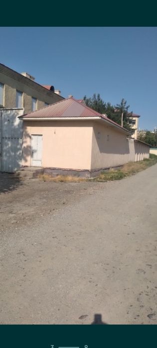 Bolshevik hududida 2 etajli binoni 1-etaji