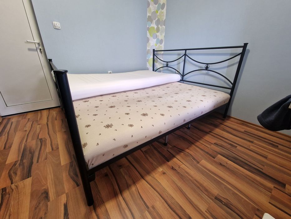 Легло спалня 180/200 с матрак