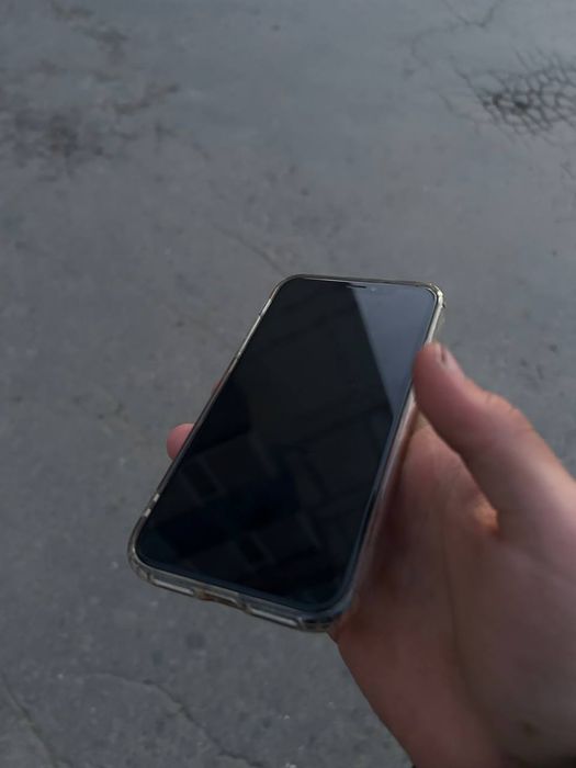 Обменяю iphone xr