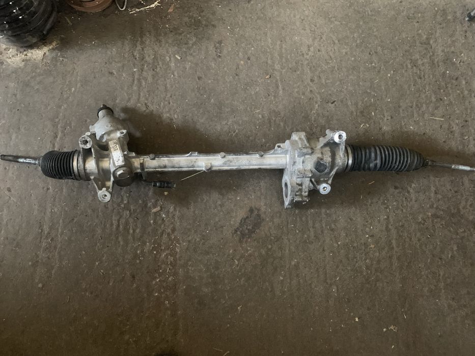 Рейка за бмв / bmw F20 F30