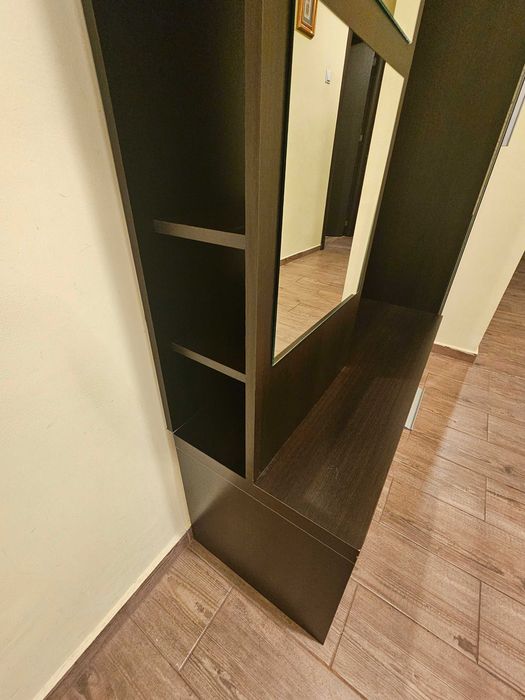 Vand mobila pentru hol Mobexpert – cuier si dulap, stil modern, stare foarte buna