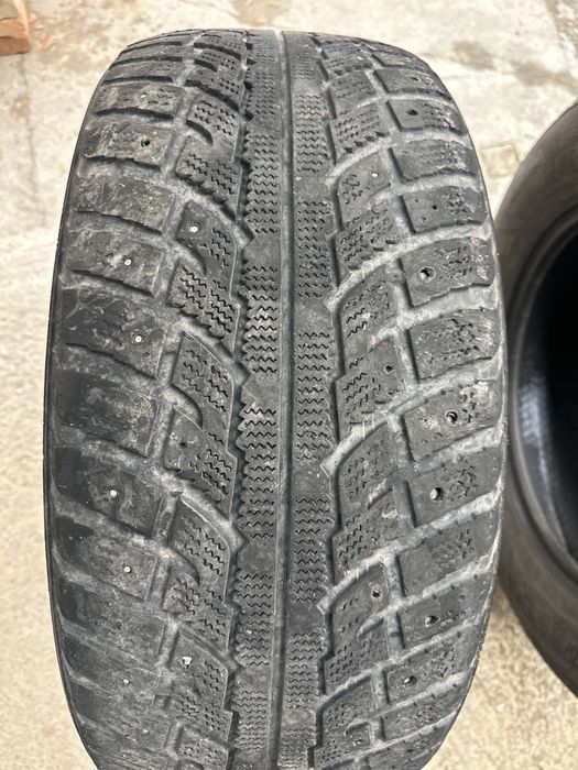 285/60R18 продам резину