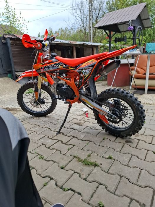 Vand cross 125cc nou nu mai porneste