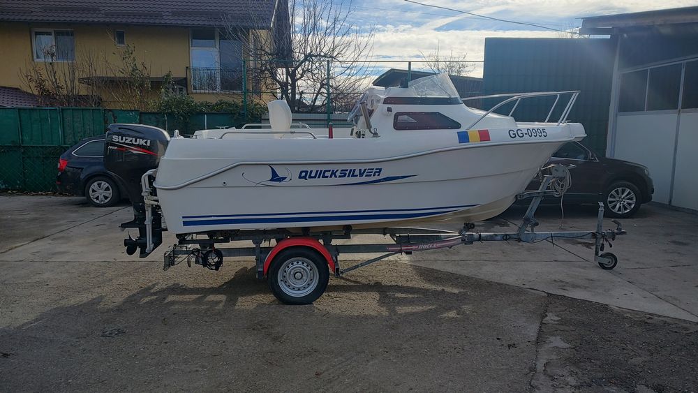Quicksilver 450 Cabin  an 2002