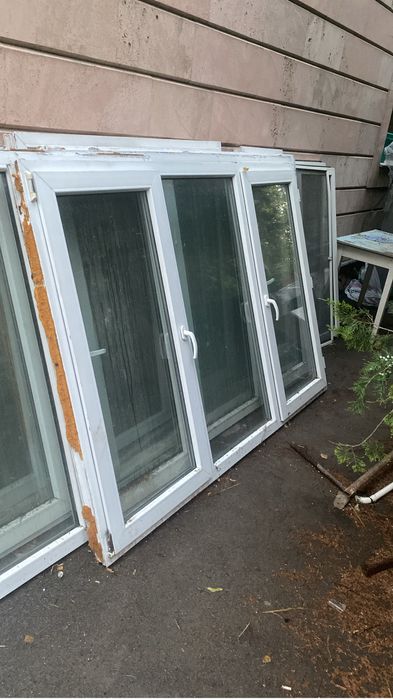 Принимаем б/у пластик окна,витраж,двери