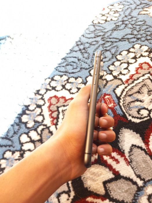 IPhone 11 sotiladi holati yaxshi karobka dokmentibor zaryadchik chexol