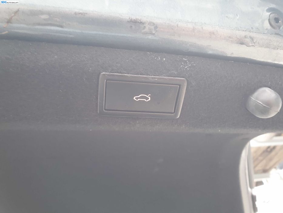 Buton Inchidere Portbagaj Skoda Superb 3 2015 - 2023 [K9466]