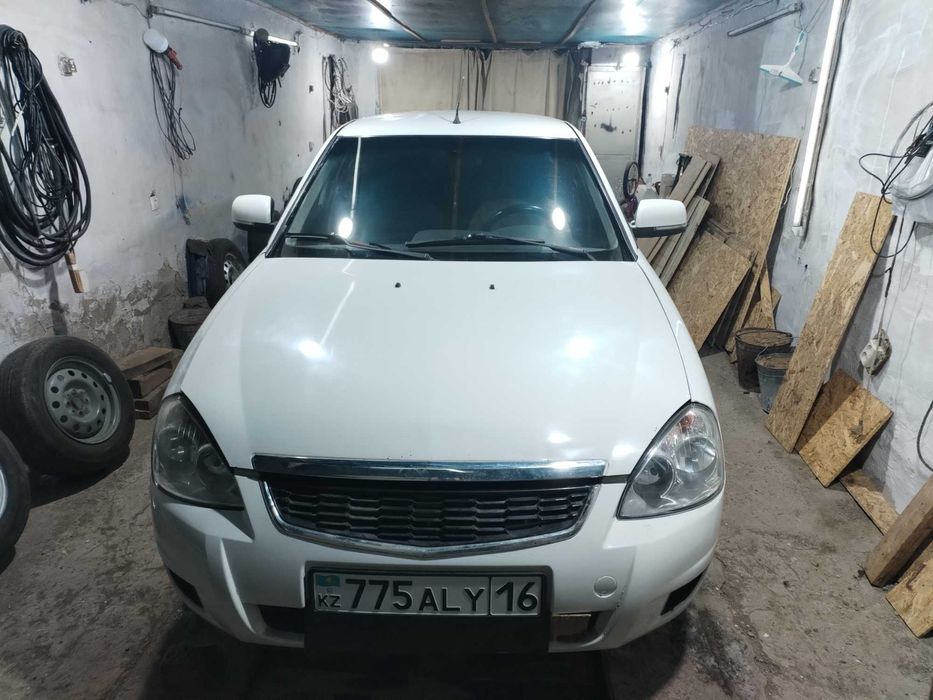 Лада приора 2172