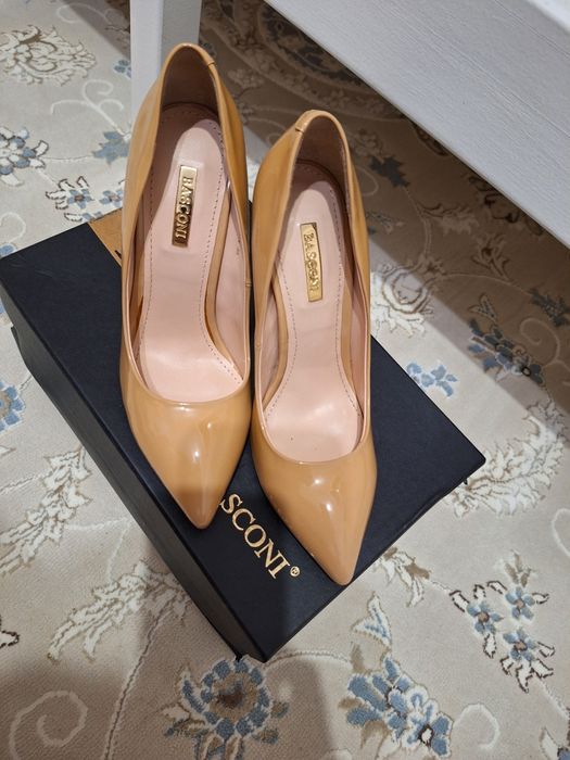 Туфлях новая баскони