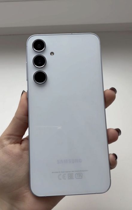 Продам самсунг а55  5g.