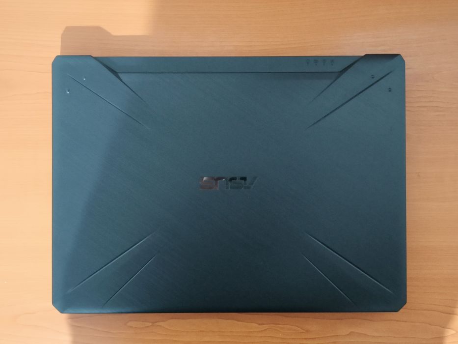 Laptop Gaming ASUS FX505DT Ryzen 5 3550H 16Gb RAM GTX 1650 256Gb SSD