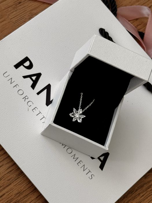 Pandora колие Пандора