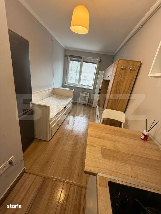 Garsoniera de vanzare, 21 mp, zona 7 Noiembrie